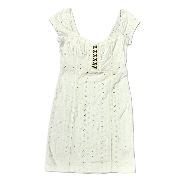 Ivory Dress Casual Short By Free People, Size: Xs