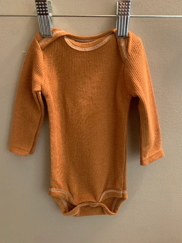 Chickpea Onesie Size 0-3 Months