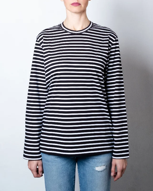 Black and white striped t-shirt